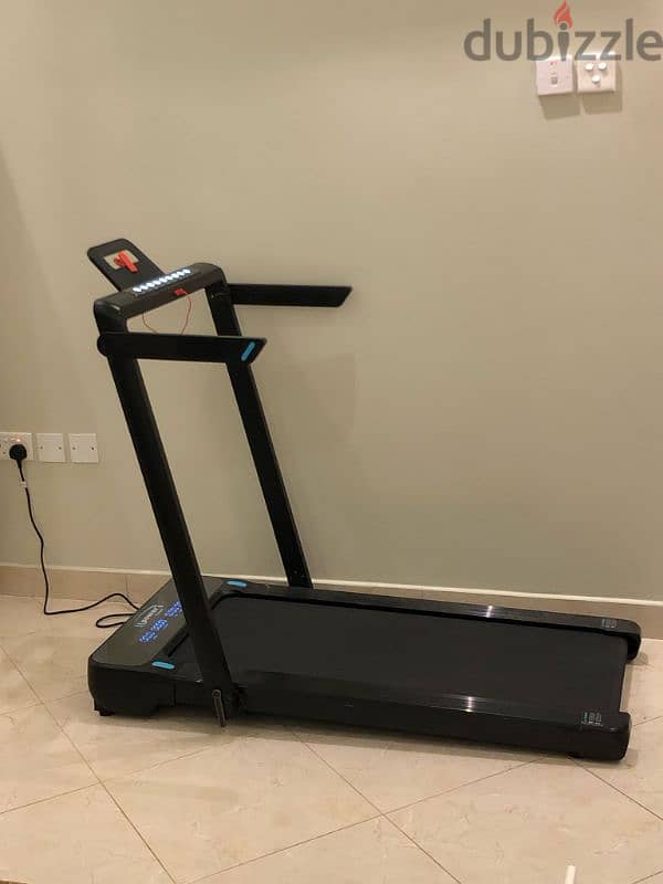 Foldable Treadmill  ( Rarely Used ) with incline motor 1