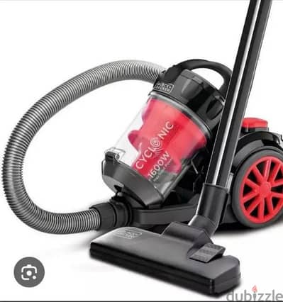 Black & Decker 1600W Cyclonic Vaccum Cleaner. (Bagless)