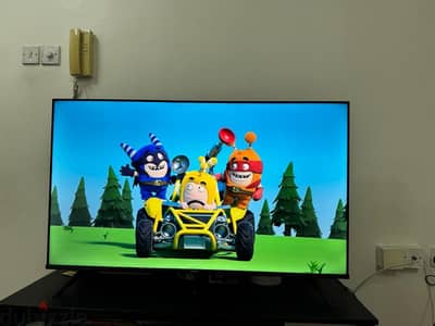 Very less used- Hisense 50" smart TV 4K with 3 yr replacement warranty