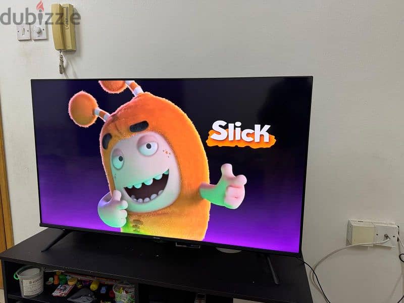 Very less used- Hisense 50" smart TV 4K with 3 yr replacement warranty 6