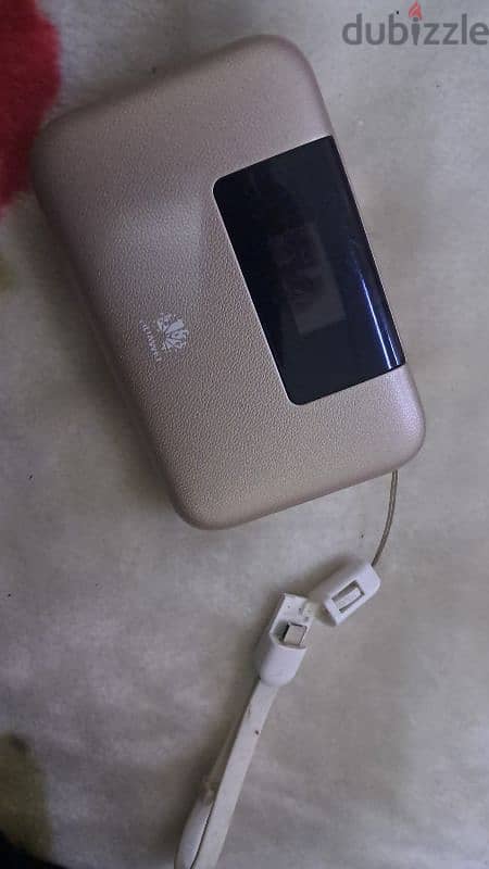 Huawei 4g+ mifi OPENLINE Excellent condition Battery 5200mAh 1