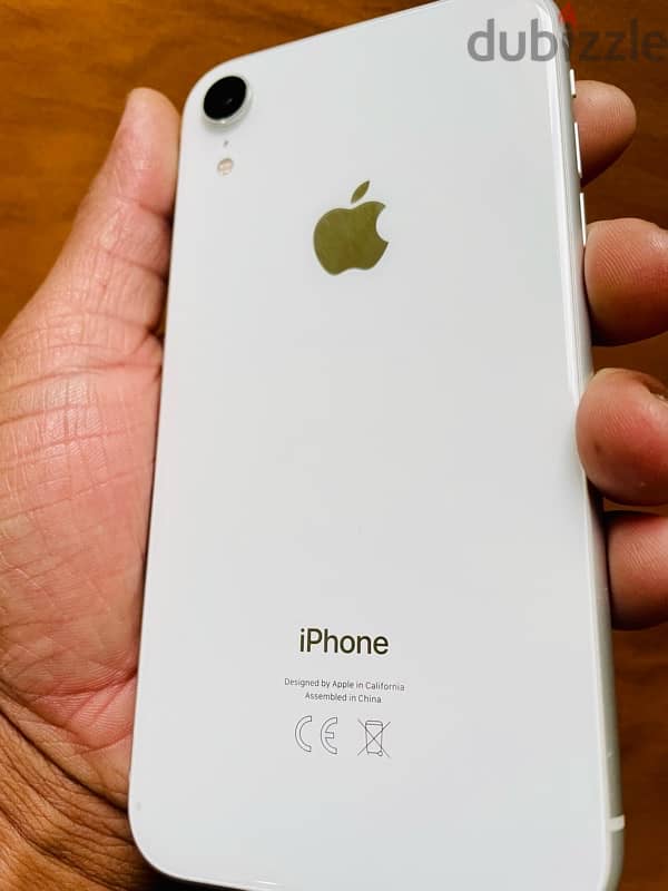 iPhone Xr 128 GB For Sale. 4