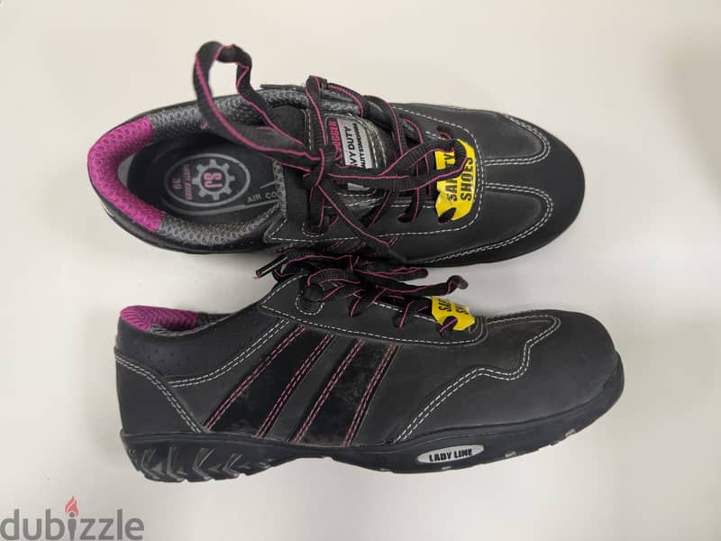 Women Safety shoes 2