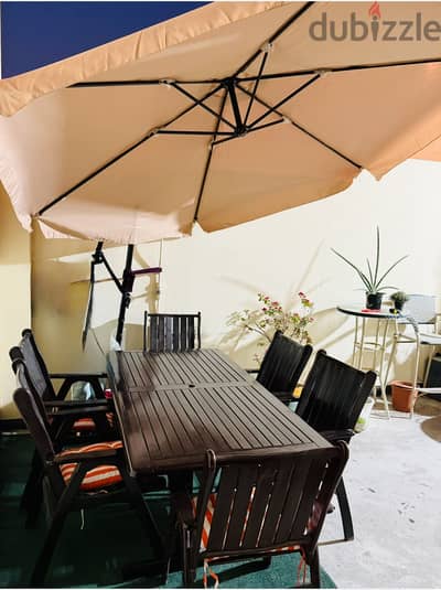 High Quality Full Garden Table Wood set with New Umbrella & cushions