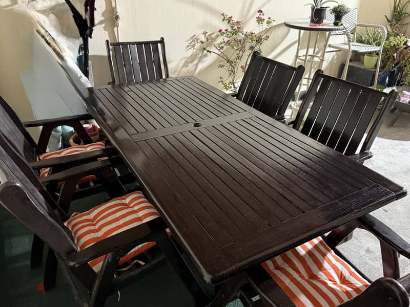 High Quality Full Garden Table Wood set with New Umbrella & cushions 3