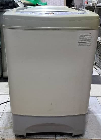 For sale. Samsung washing machine. 9. kg