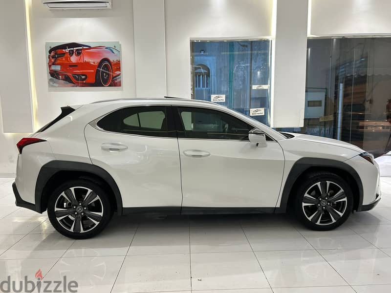 Lexus UX 200 MODEL 2019 LOW KM RUNNING CAR FOR SALE 1