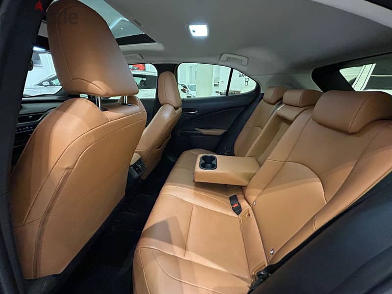 Lexus UX 200 MODEL 2019 LOW KM RUNNING CAR FOR SALE 6