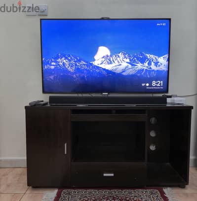 Samsung Full HD 46 inch TV with Philips Soundbar,Google Chrome cas