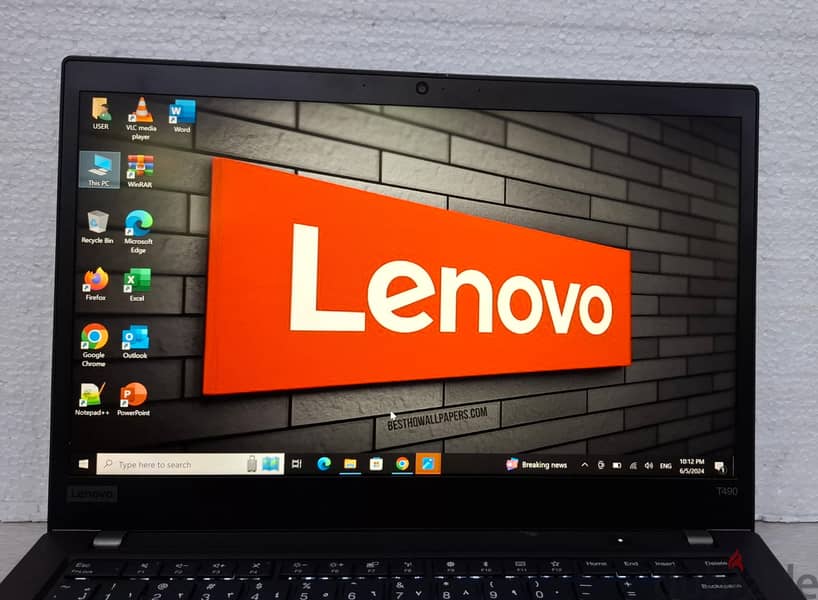 LENOVO i7 8th Generation Laptop 16GB RAM 14" FHD Display Same as New 11