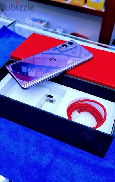 oneplus s9 5G. . 12+8=20 GB256 GB and box come my shop 38303474