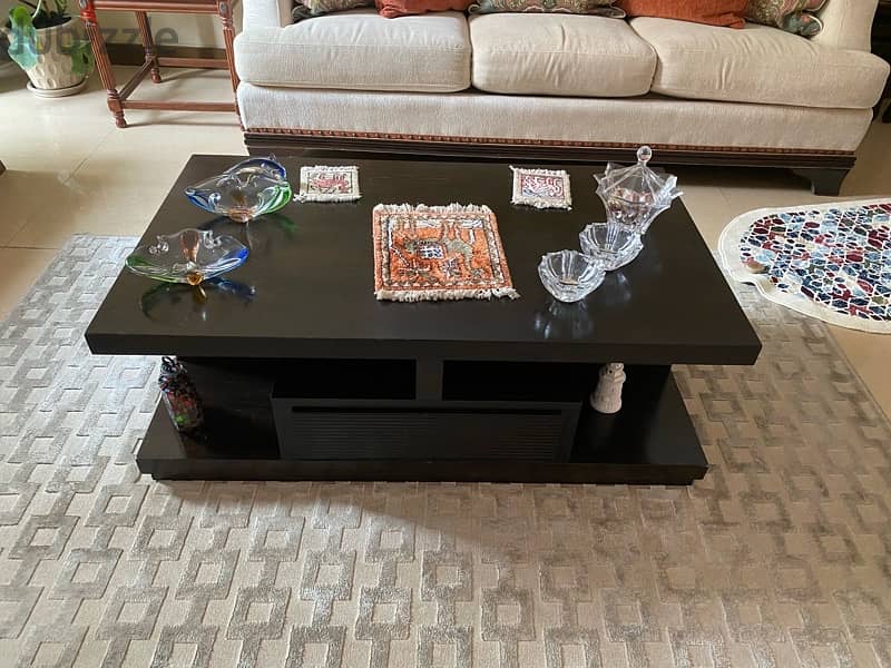 hard wood coffee table with side table 0