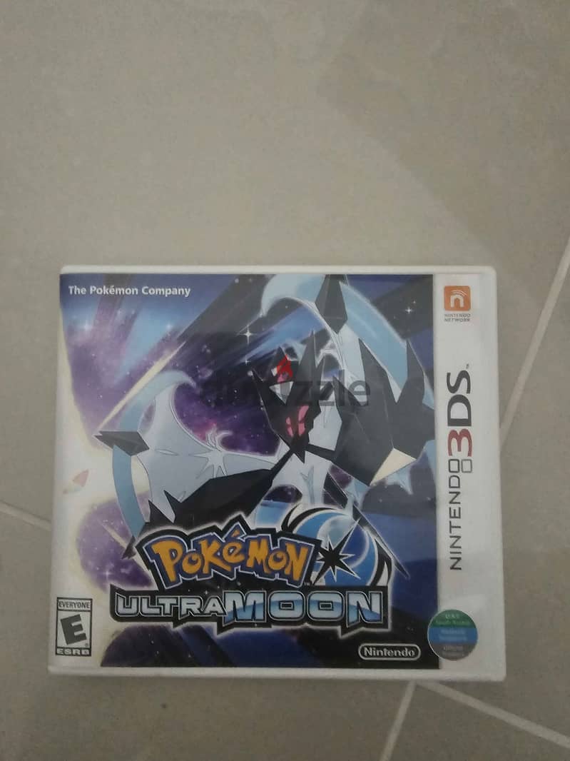 Pokemon ultra moon 3ds Game (with case) 0