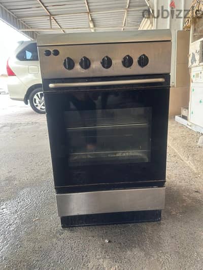 Oven for sale in Bahrain. Gas stove for sale