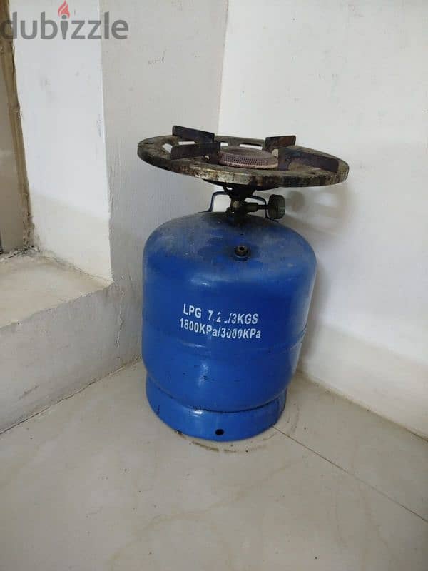 gas cylinder medium + clikon burner like new+ smal cylinder wth burner 2