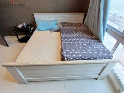 King Size Bed with Mattress 200x200