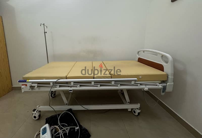 Fully automatic Medical bed for sale 0