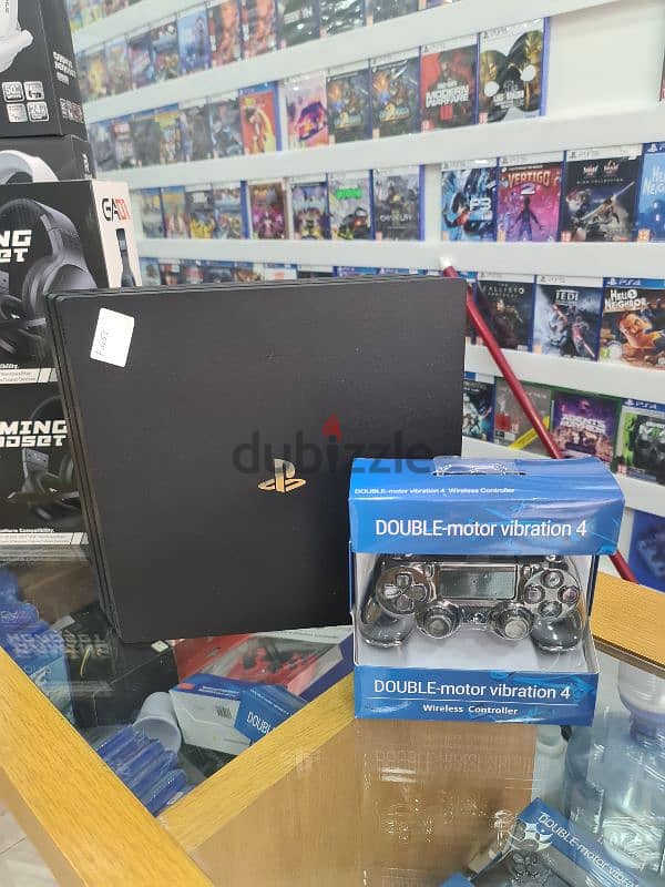 PlayStation 4 Pro 1TB, 12.00 0