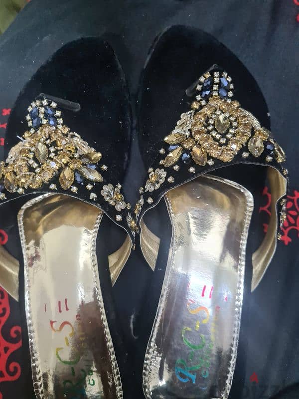 New pakistani shoes 0