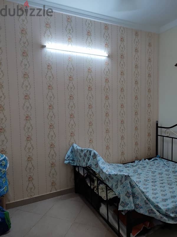 Iron Rod Bed With Mattress for Sell 3