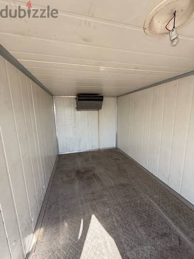 Truck body refrigerator - good condition