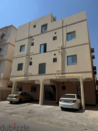 For sale a building in Salmabad. . . للبيع بنـاية في سلماباد