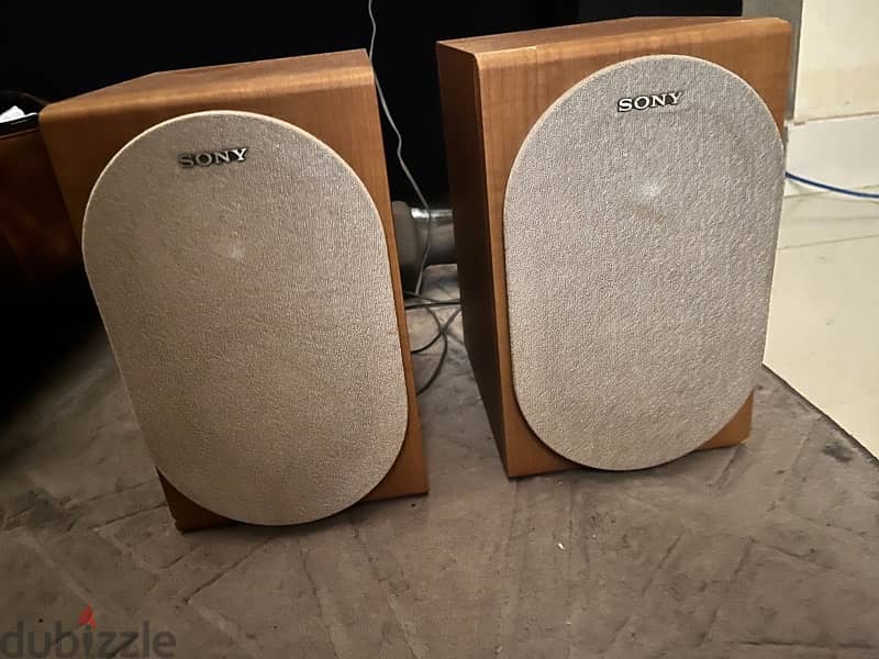 Sony bookshelf speakers 1