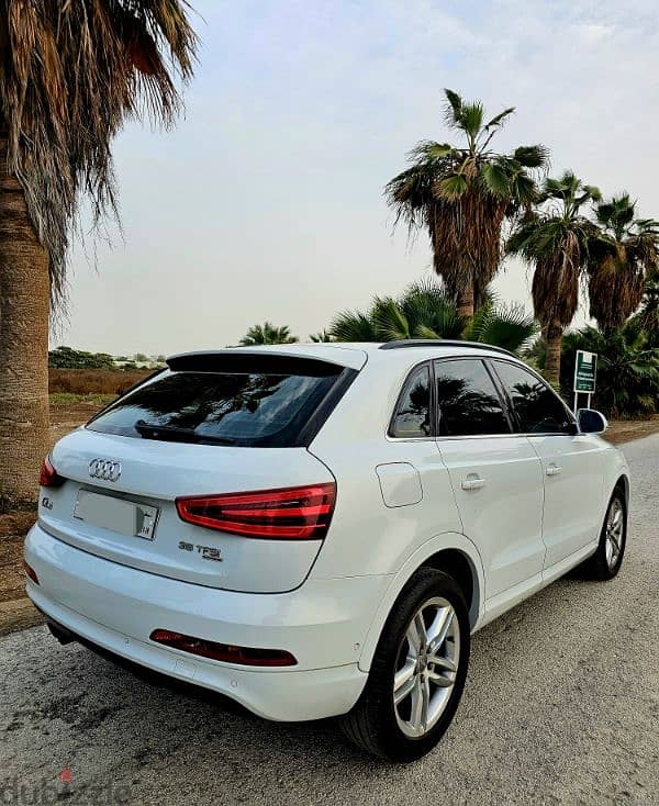 Audi Q3 2015 0