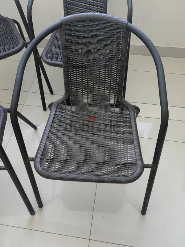 4 Garden chairs for sell 0