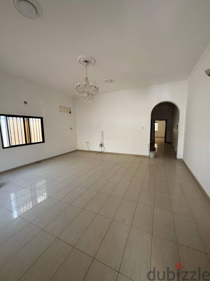 للايجار فيلا في جرداب. . . Villa for rent in Jardab 10