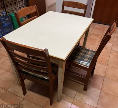 dining table and 4 chairs