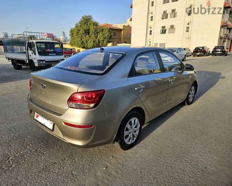 Kia Pegas 2020 for sale in mint condition 3