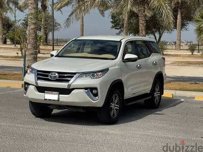 Toyota Fortuner 2020 WHITE