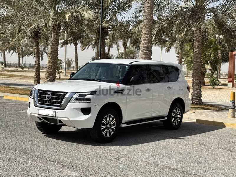 Nissan Patrol XE 2020 white 3