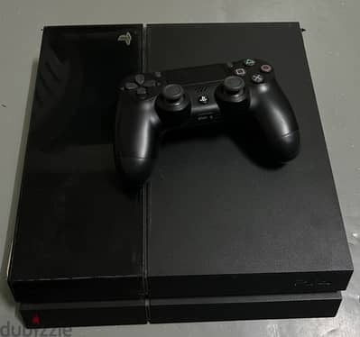 PS4 original 500GB with box + controller + 4 games (URGENT SALE)