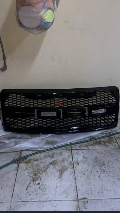 ford raptor grille