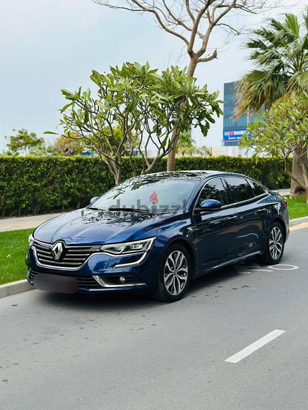 Renault TALISMAN LE 2017 Fully Agent maintained car good condition 3