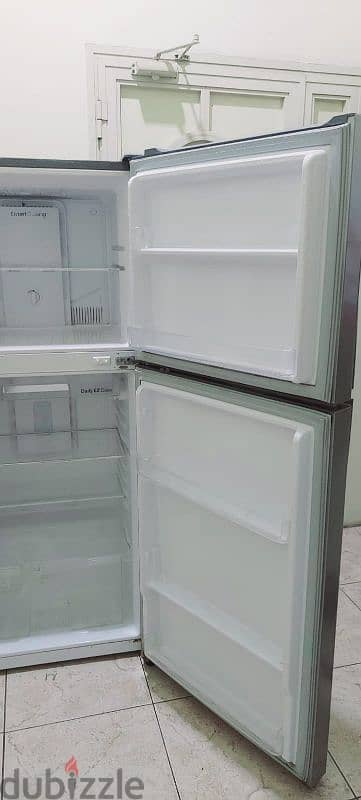 fridge for sale very good working 4