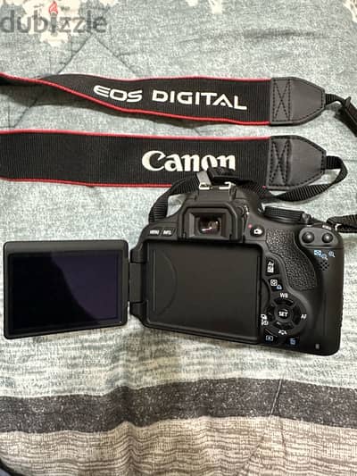 canon 600 D + stand + bag