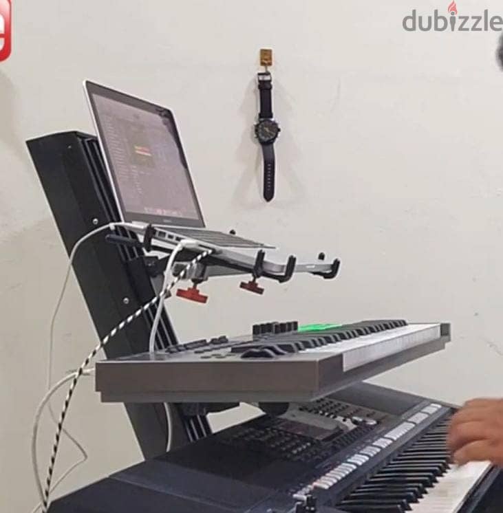 ULTIMATE KEYBOARD STAND CUSTOMISED WITH 3 USAGE 10