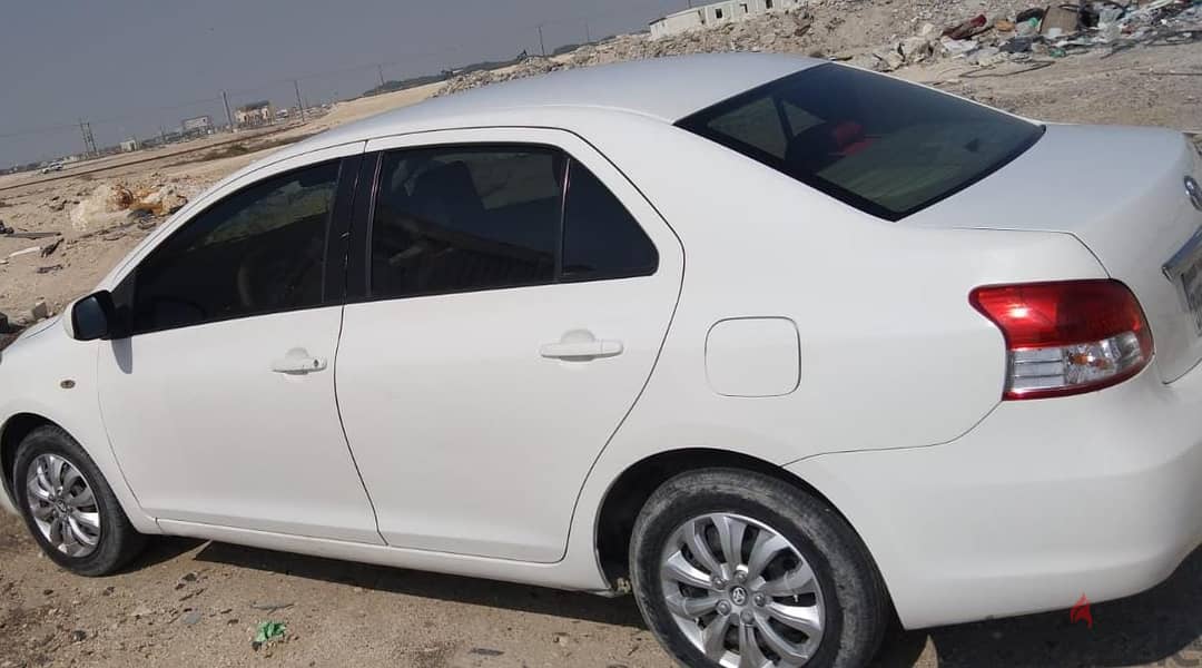 Toyota Yaris 2010 WhatsApp 33268475 2