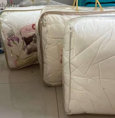 Luxury Comforter (Multiple Pcs)