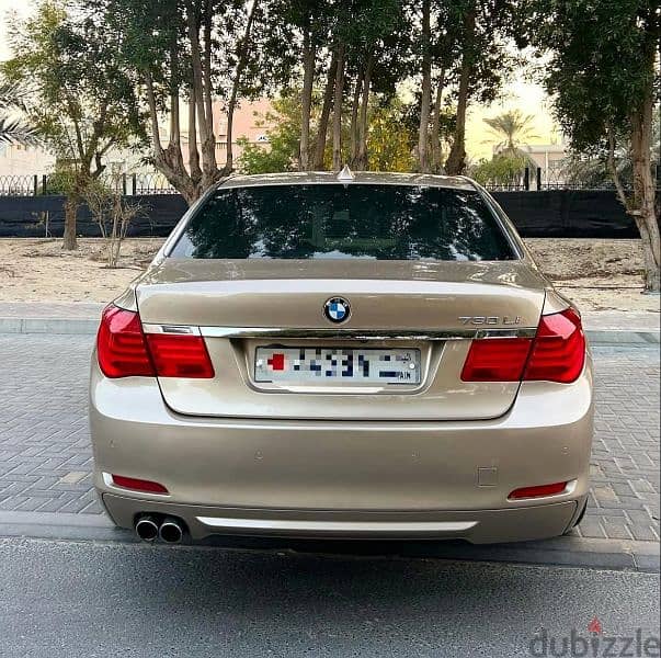 BMW 730 2012 5