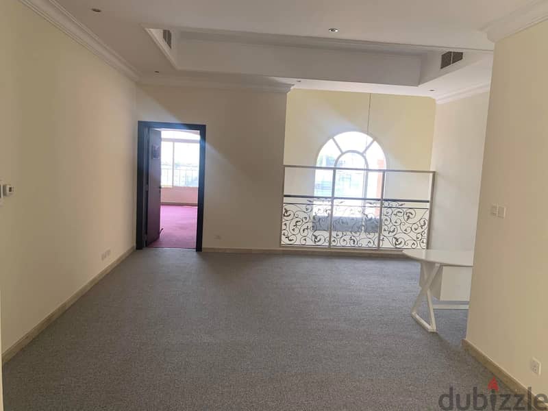 Riffa area 5 bedroom semi furnished moluxury villa available for rent 6