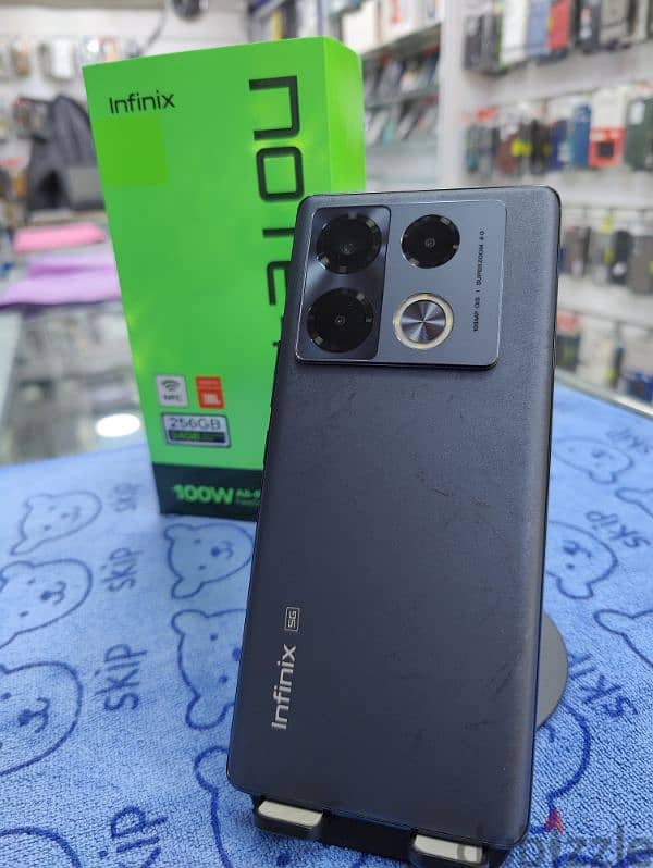 infinix Note 40 pro plus 12/256 like new 1