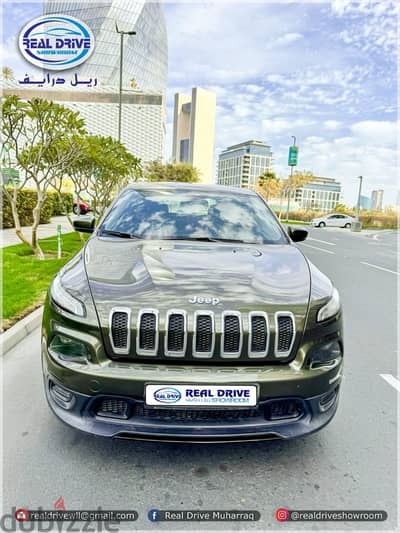 Jeep Cherokee Sport-2015 -2.4L V4 GREEN 106100KM . . FOR SALE