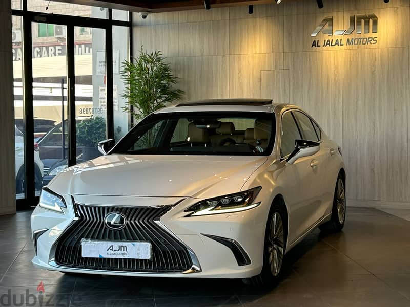 Lexus ES 350 MODEL 2019 FULL OPTION FOR SALE 3