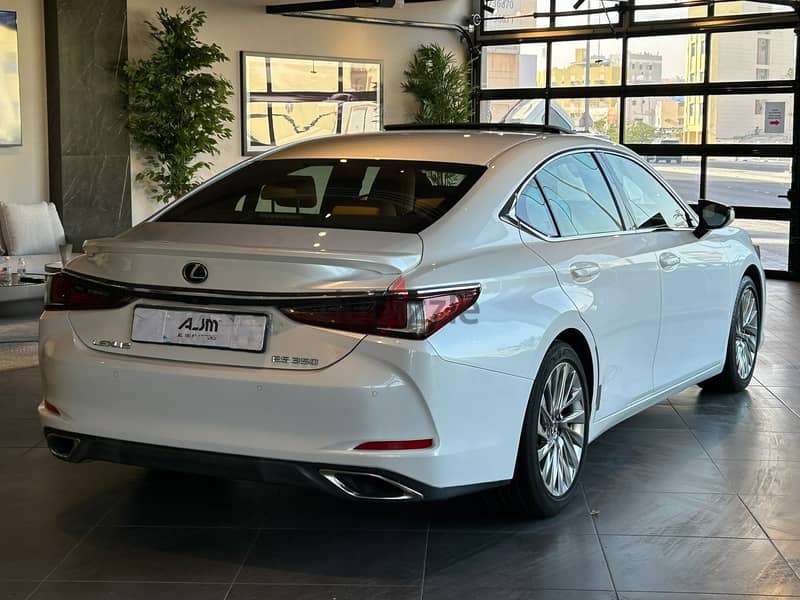 Lexus ES 350 MODEL 2019 FULL OPTION FOR SALE 10