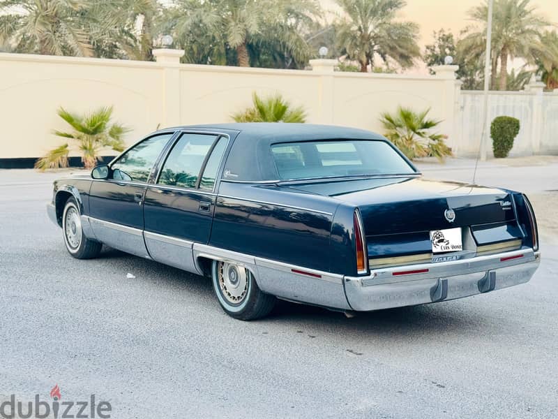 Classic Cadillac Fleetwood 1995 Brougham كاديلاك فليتوود بروهام 2