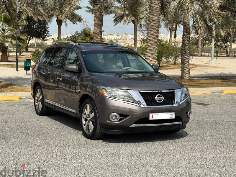 Nissan Pathfinder 2014 brown 0